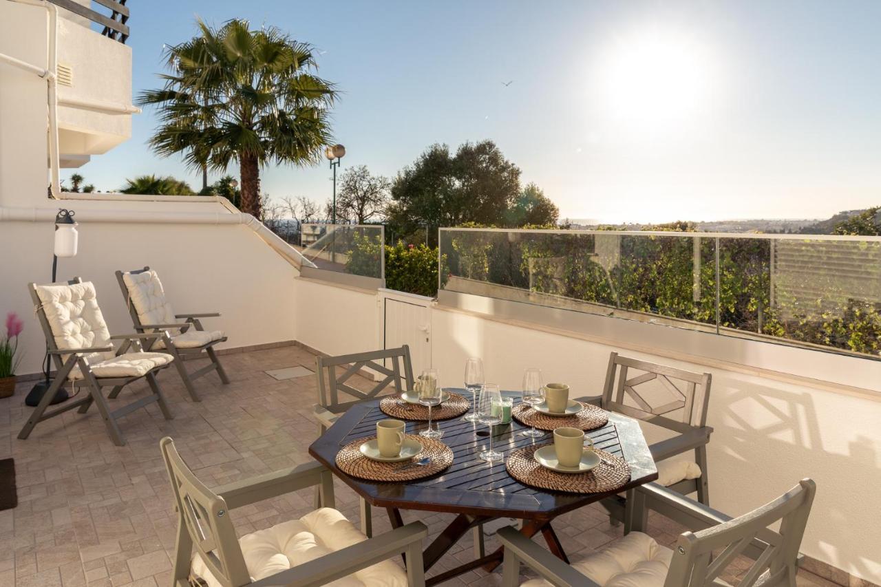 Apartamento Sunset On The Sea Albufeira Exterior photo